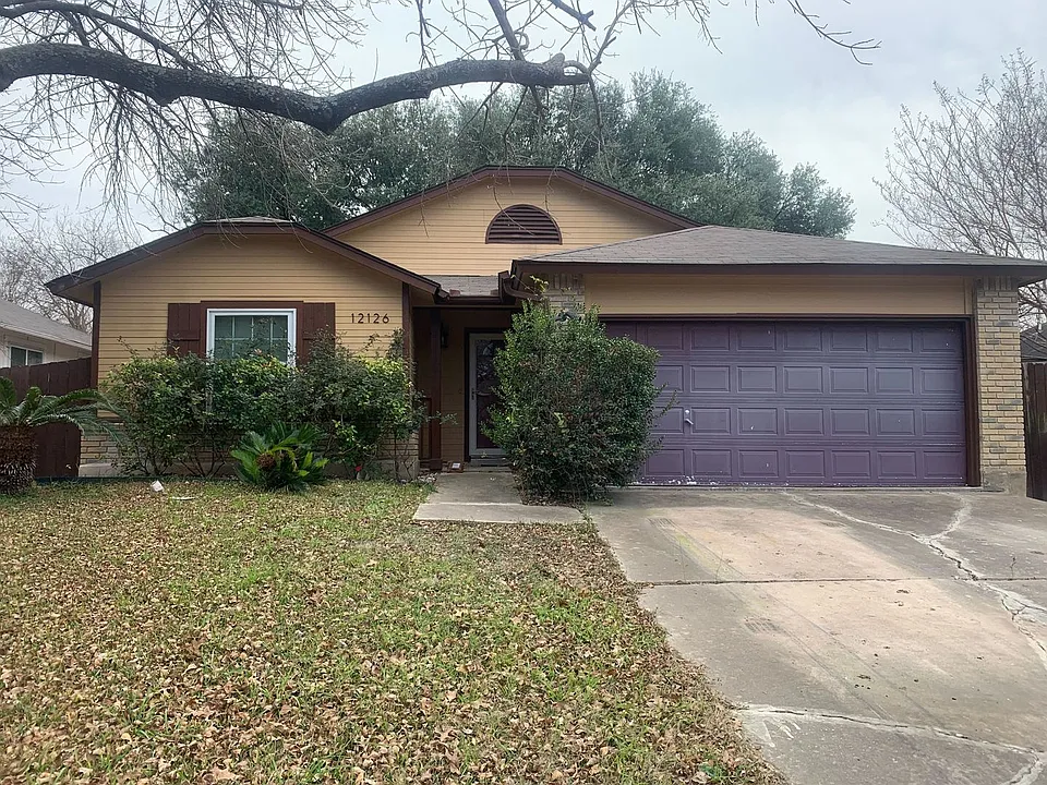 12126 Stoney Crown