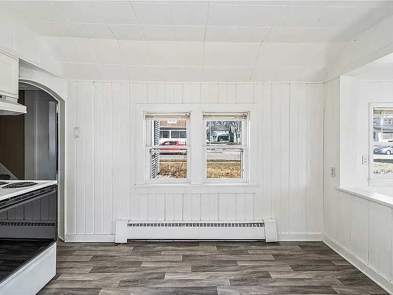 407 W Salem Ave #1 — Photo 11