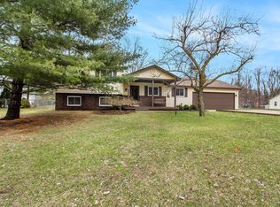150 W Grand Traverse St, Commerce Township, MI 48382