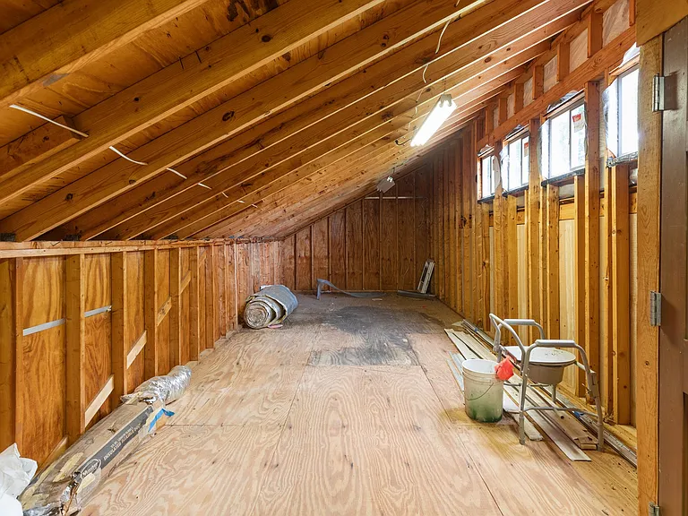 3228 Lakeshore Dr — Photo 47
