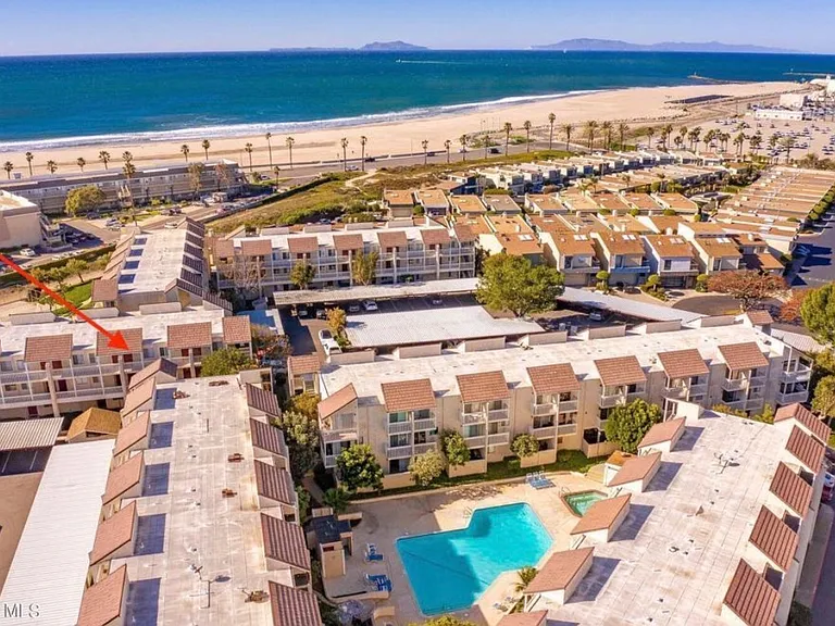 263 S Ventura Rd #271 — Photo 16
