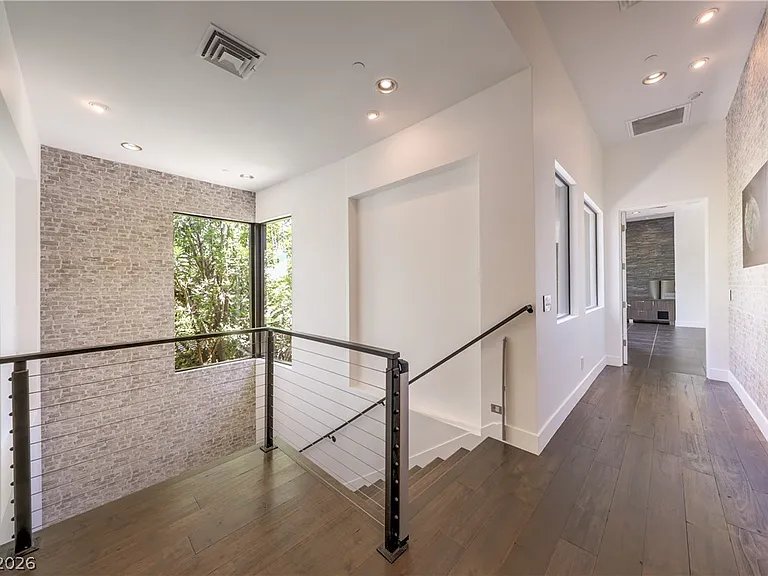 1501 Foothills Village Dr — Photo 47