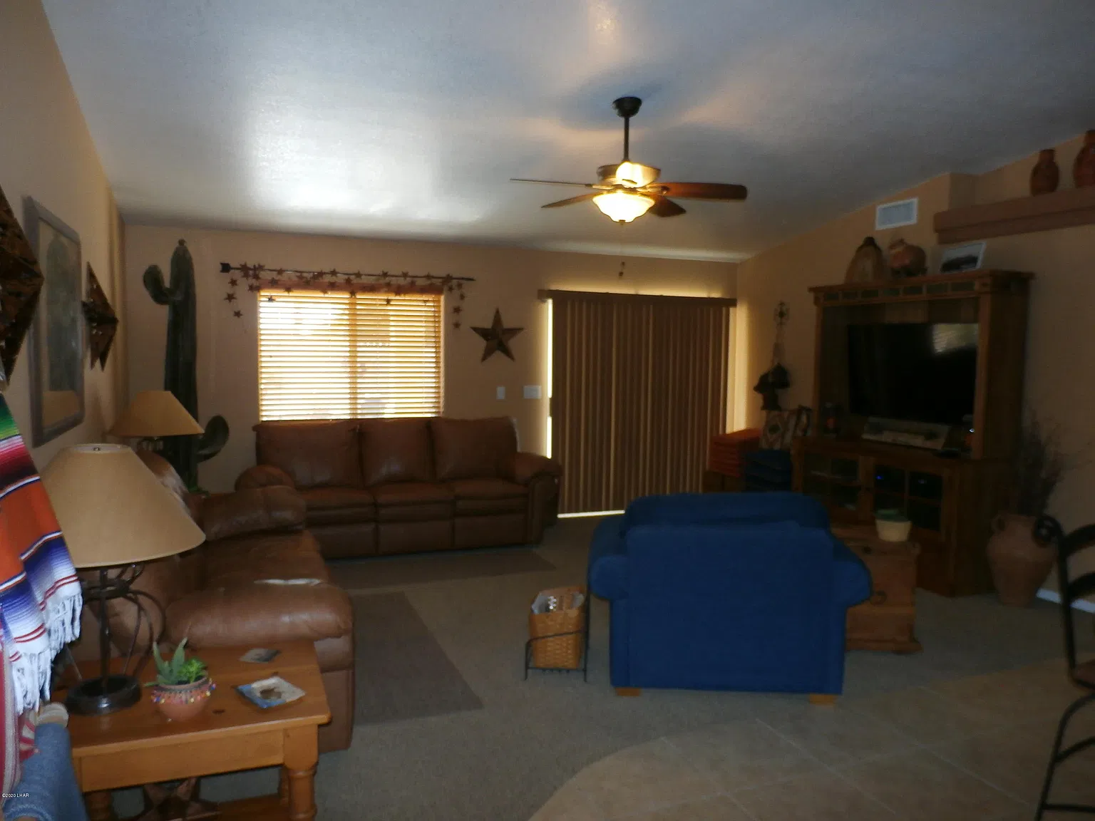 3 bed, 2.0 bath, 1799 sqft, $2,500 — Photo 3