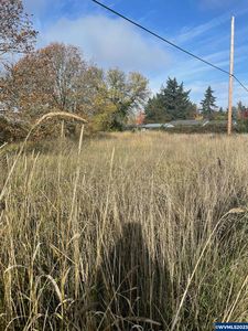 2146 S 7th St, Lebanon, OR, 97355
