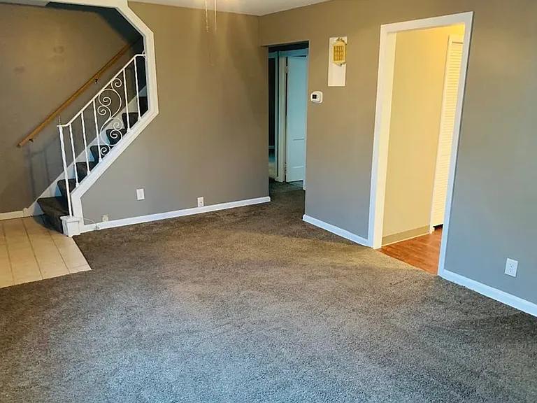 23292 Williams Ave — Photo 15