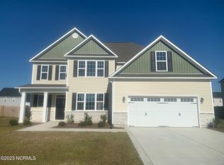 727 Hope Dexter Dr, Jacksonville, NC 28546