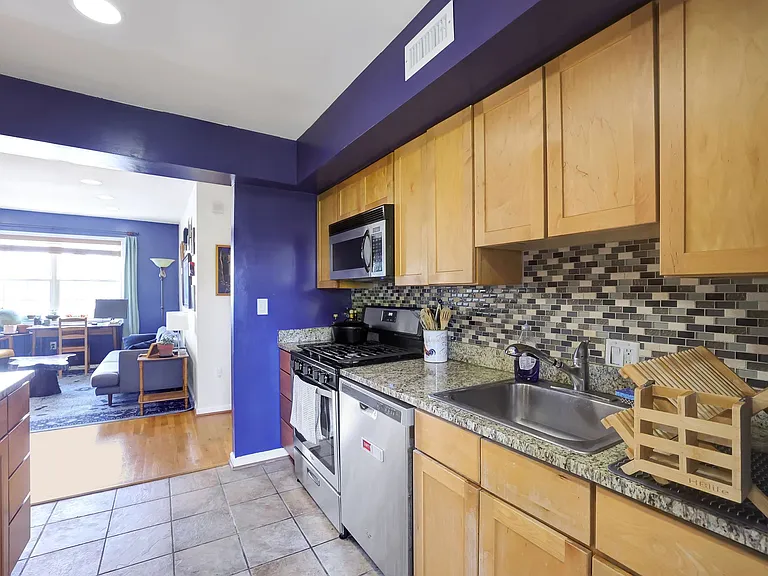 1411 Massachusetts Ave SE #6 — Photo 13