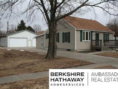 (Undisclosed Address), Lincoln, NE, 68507