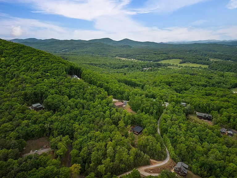 693 Knights Gap — Photo 44