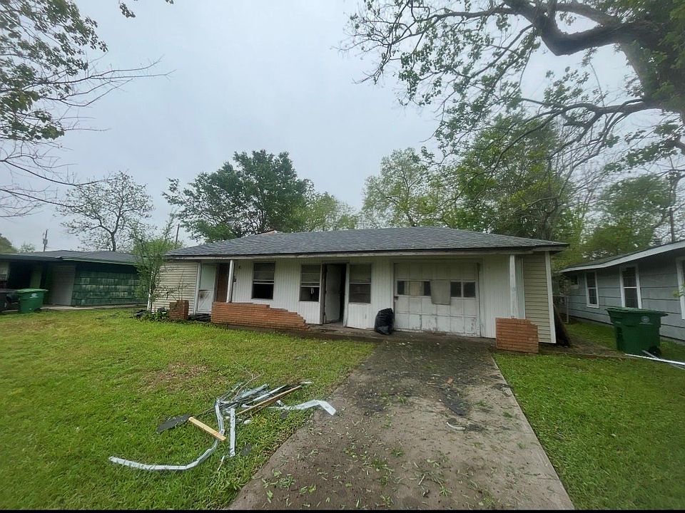1st image of 5710 Ridgeway Dr