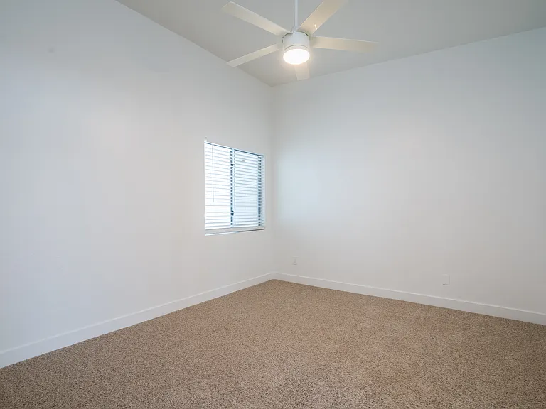 2 bed, 2 bath - new bedroom carpet