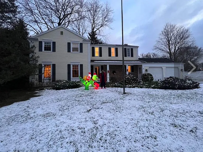 4 Old Forge Ln #4 — Photo 3