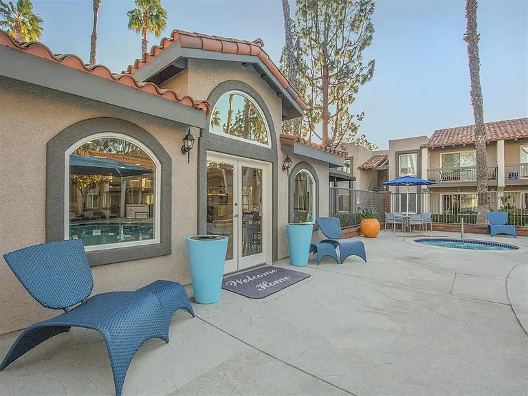 La Veta Grand Apartments — Photo 20