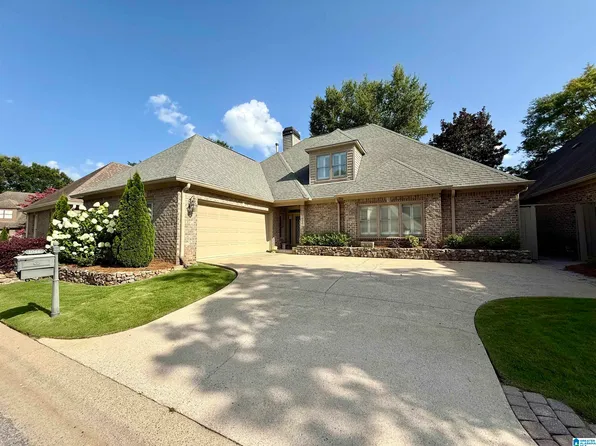 1044 Linkside Dr, Birmingham, AL 35242