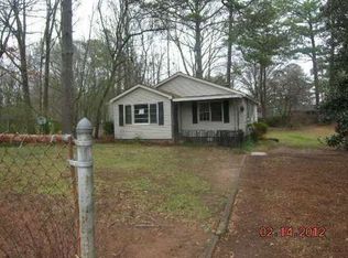 118 Carnes Dr SE, Marietta, GA 30008