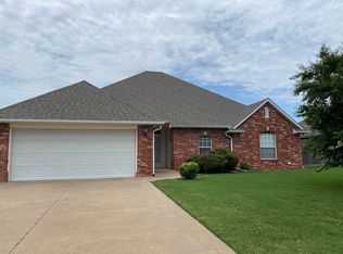 2001 Meadowview Dr, Duncan, OK 73533