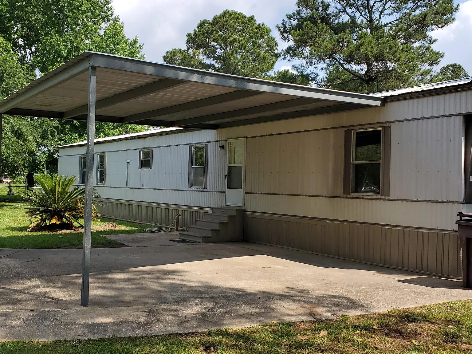 3 bed, 1248 sqft, $1,295 — Photo 4