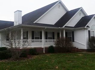 1308 Summer Dr, Herrin, IL 62948