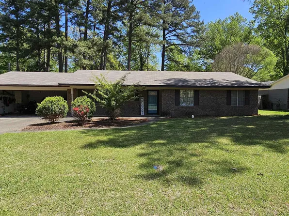 1307 Wilson Dr, Hope, AR 71801