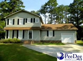 505 Lakeside Ct, Dillon, SC 29536