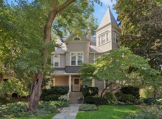 1246 Judson Ave, Evanston, IL 60202
