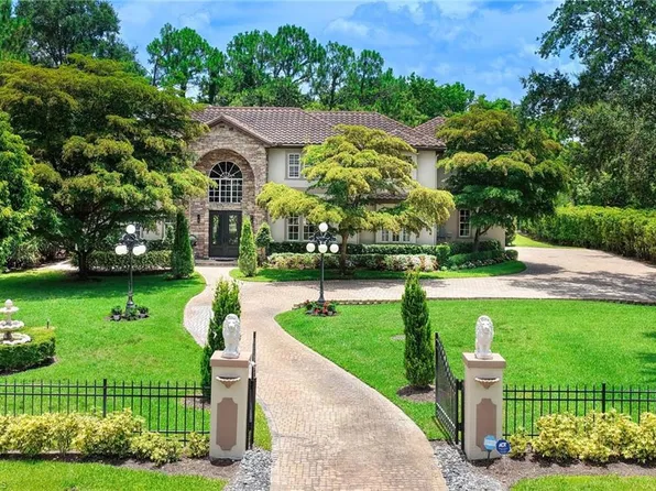 9250 The LN, NAPLES, FL 34109