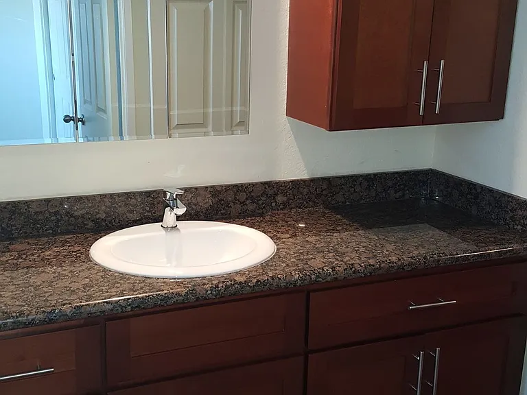 The Timbers Apartments — Photo 22