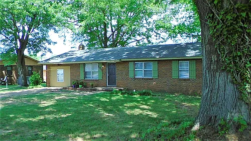 206 Larkwood Dr SW Photo 1