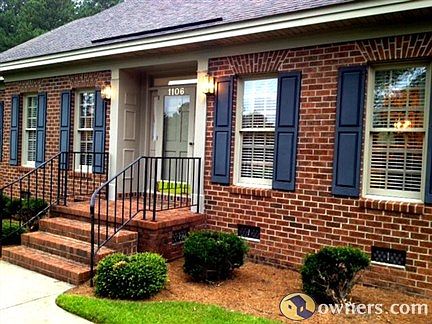 CLOSE UP OF FRONT PORCH