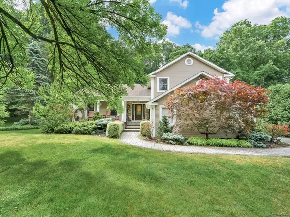 217 Rollingbrook, Windsor, CT 06095