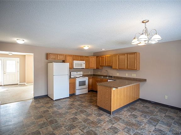 2nd image of 9422 Partridge Rd