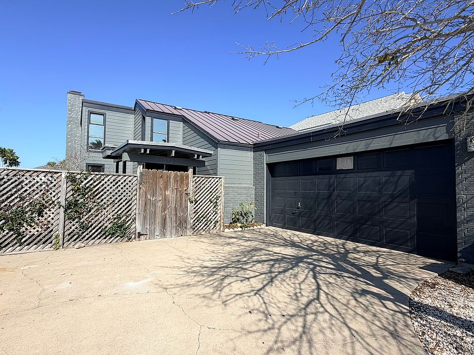 1st image of 13738 Tajamar St