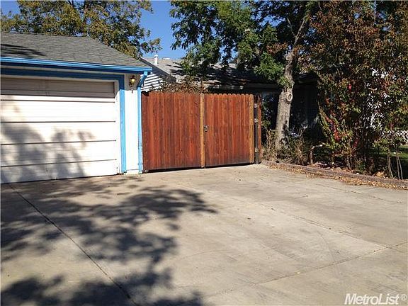 2nd image of 7213 Circle Pkwy