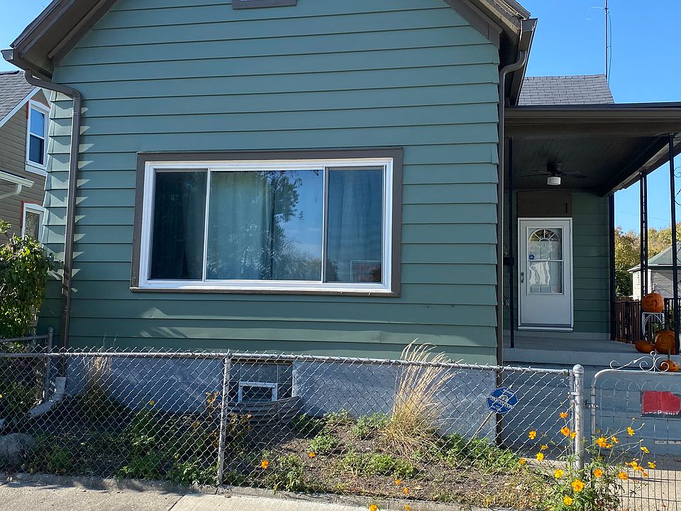 1st image of 229 Burns Ave