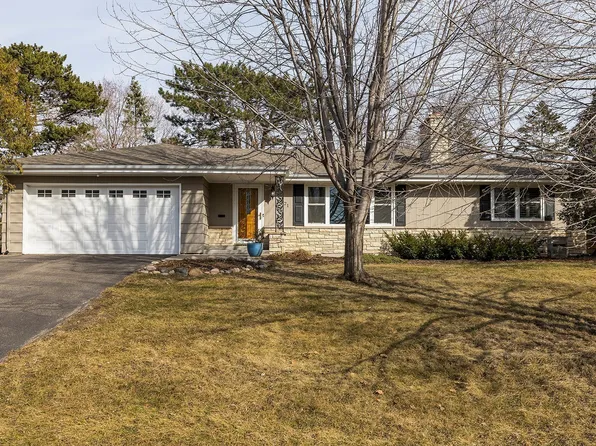 6021 Birchcrest Dr, Edina, MN 55436