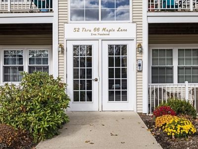 66 Maple Ln, Mount Arlington, NJ, 07856