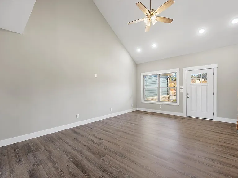 65 Maddox Ln — Photo 8