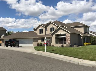 404 Aimee Dr, Richland, WA