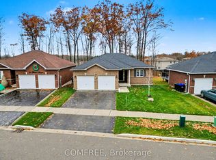 22 Hunter Ave, Tay, ON L0K2A0