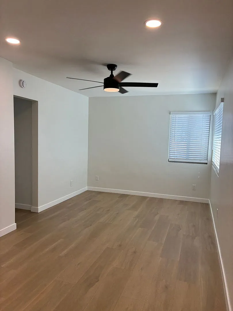 3814-18 Boundary Street — Photo 3