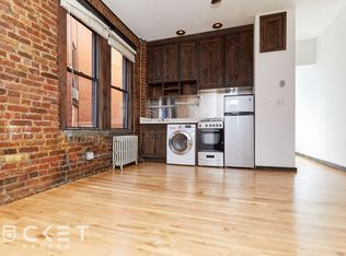 346 E 13th St APT 15, New York, NY 10003