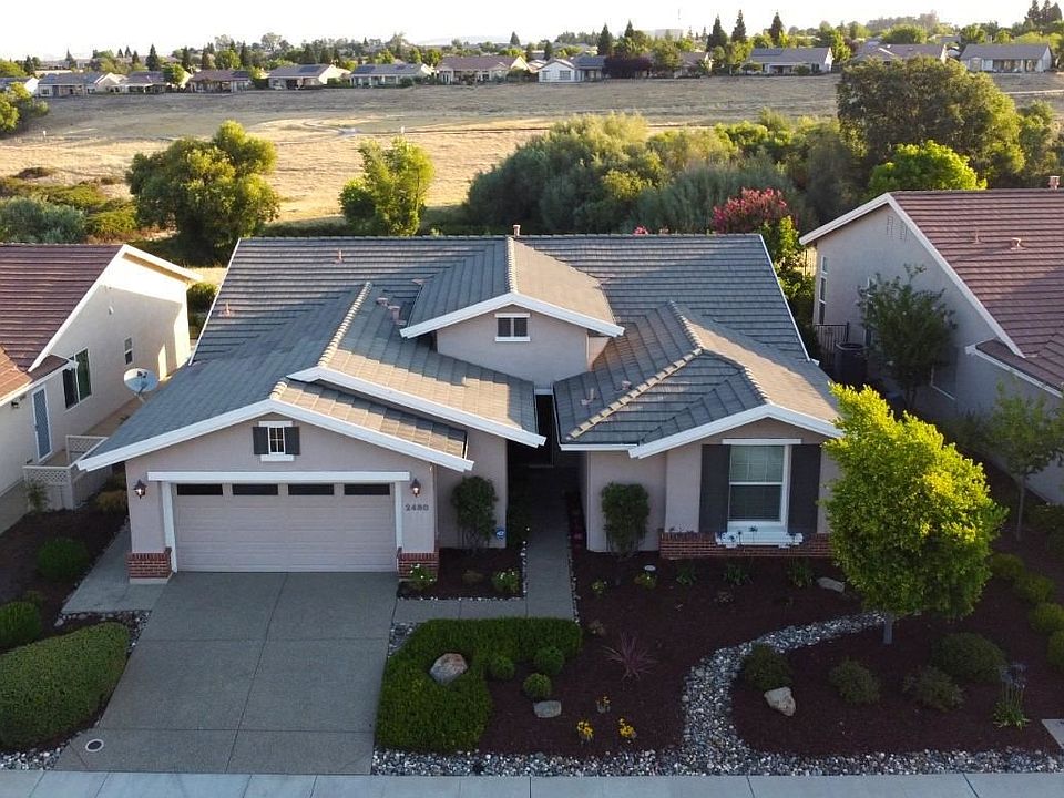 1st image of 2480 Blue Heron Loop