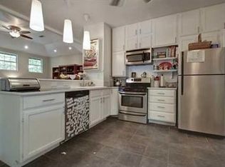 2007 S 2nd St APT B, Austin, TX 78704