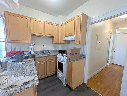 392 Washington St Photo 1