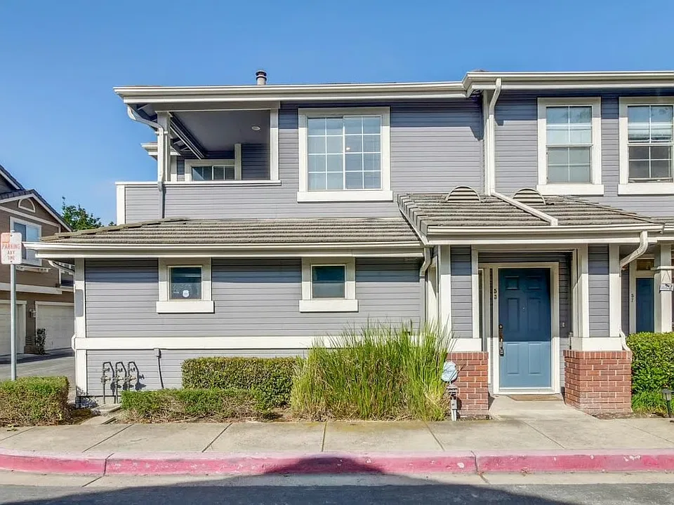 53 Twinkle Ct