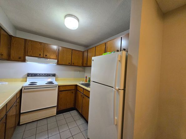 1450 Wood Dr #12