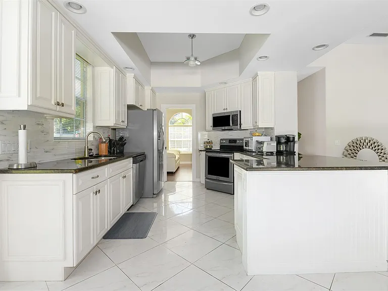 8019 Nevis Pl — Photo 9