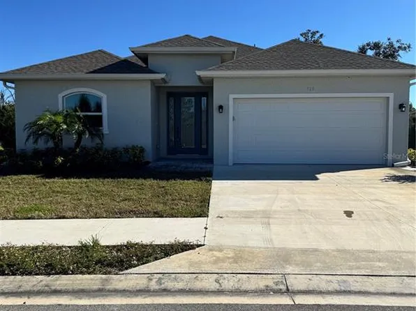 720 Redbud Ct, Englewood, FL 34223