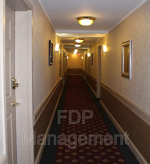 660 East Ave #100B — Photo 17