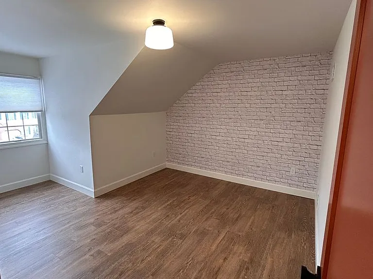 435 Crosswinds Dr — Photo 18